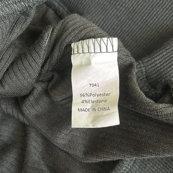 Pretty Garden Half Zip Sweater | SIZE M - Picture 10 of 10